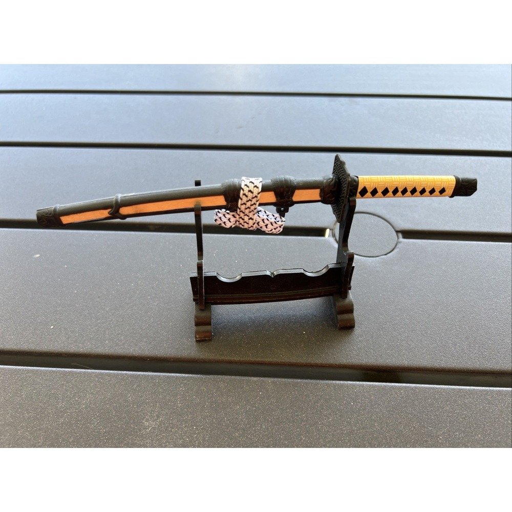Table Top Mini Twin Japanese Samurai Sword Letter Openers, 8.5-Inch with Stand